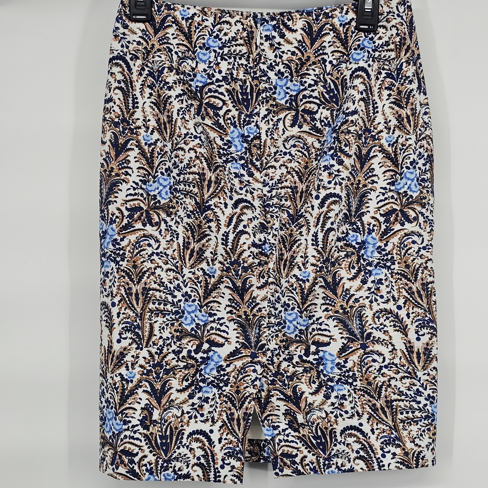 Ann Taylor Pencil Skirt with Blue & Brown Floral Print Machine Washable 0 - Picture 9 of 12